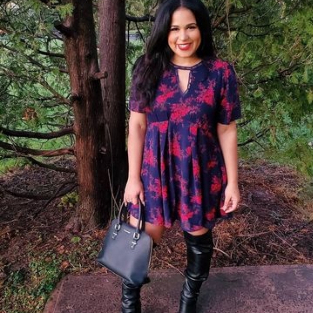 Floral Navy Short Sleeve Dress